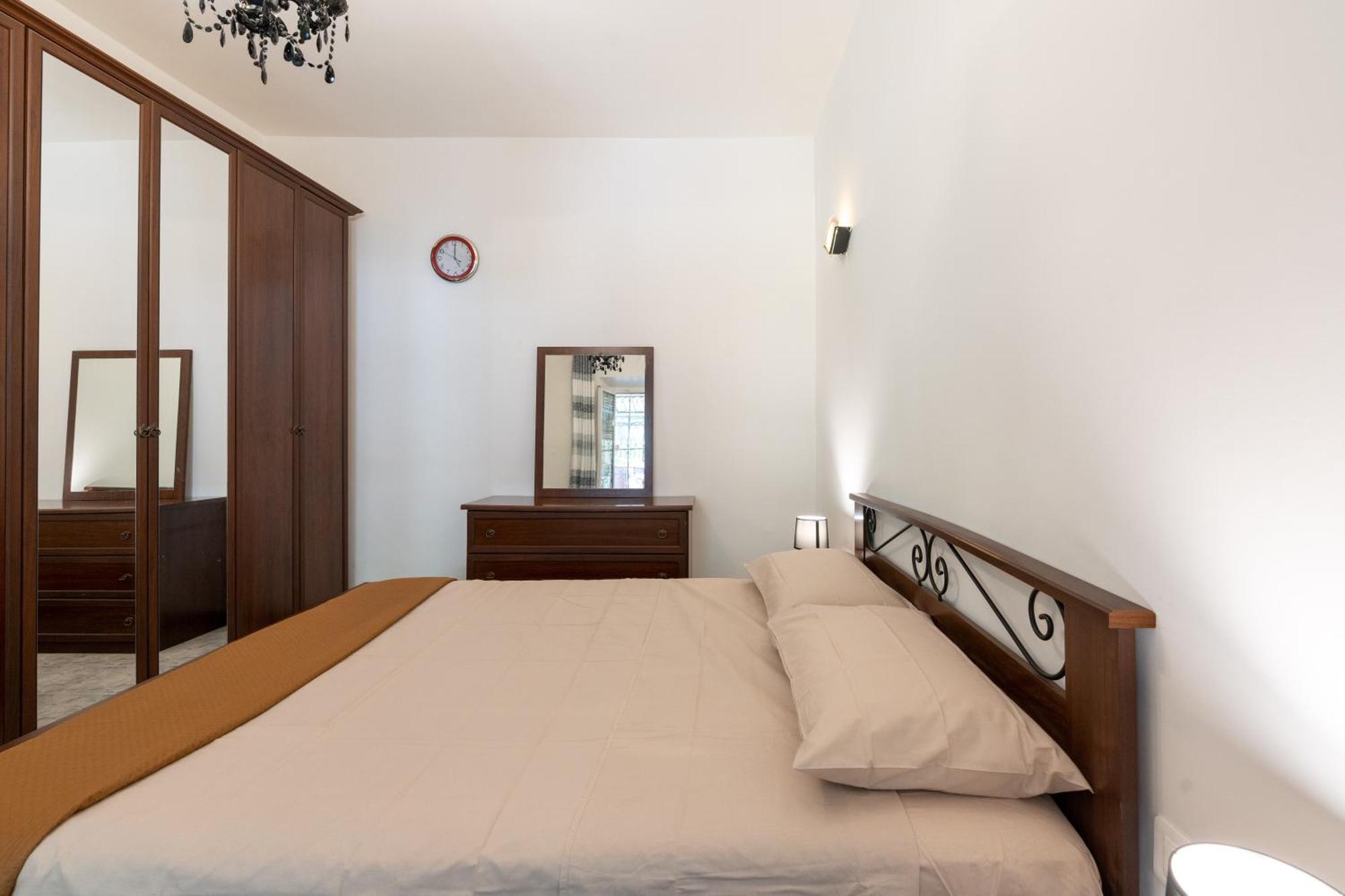 House - Free Wifi - Secret Garden Сasa de vacaciones *