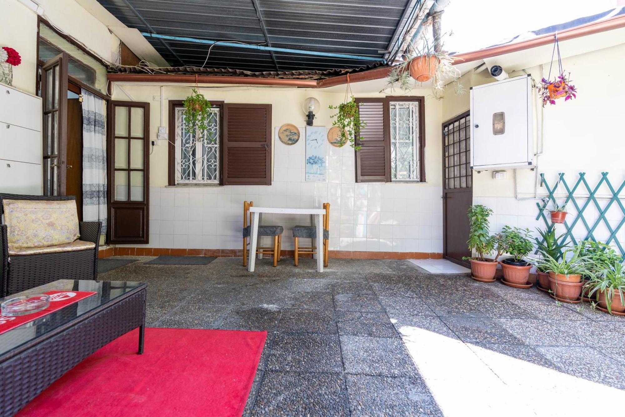 House - Free Wifi - Secret Garden Сasa de vacaciones